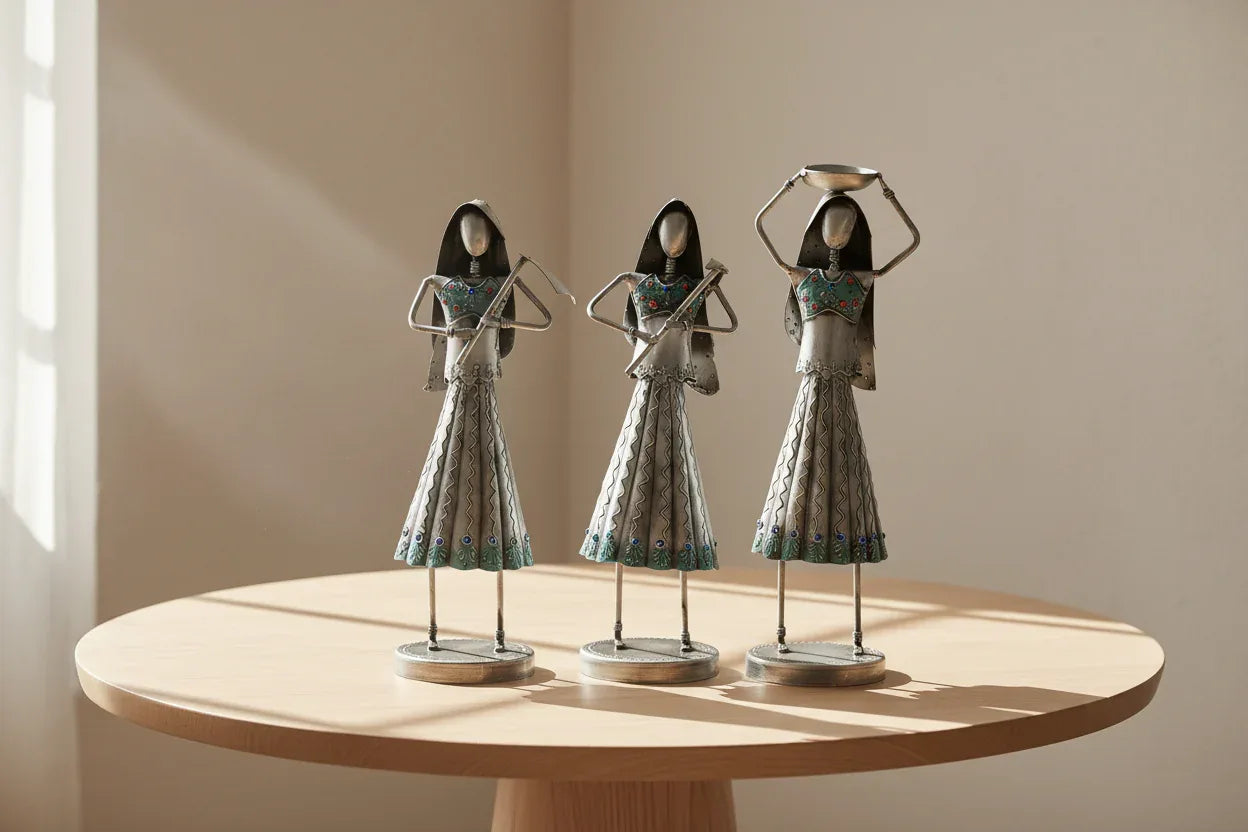 Iron Working Women Statues- ArtyCraftz.com