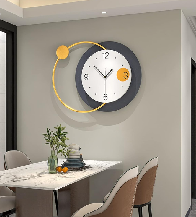 Decorative Geometric Round Shape Wall Clock