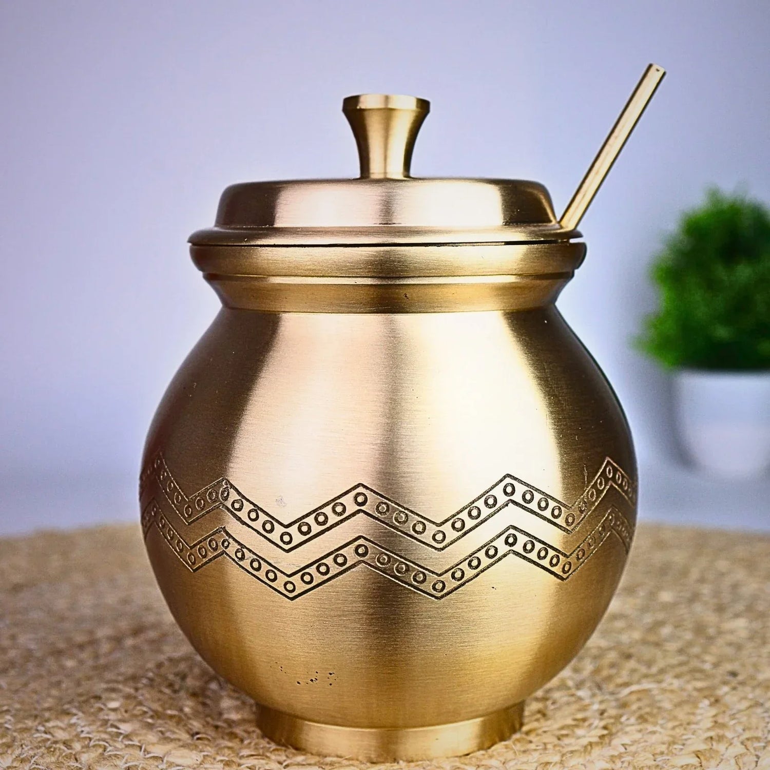 Traditional Peetal Ghee Oil Container 1 Liter -ArtyCraftz.com