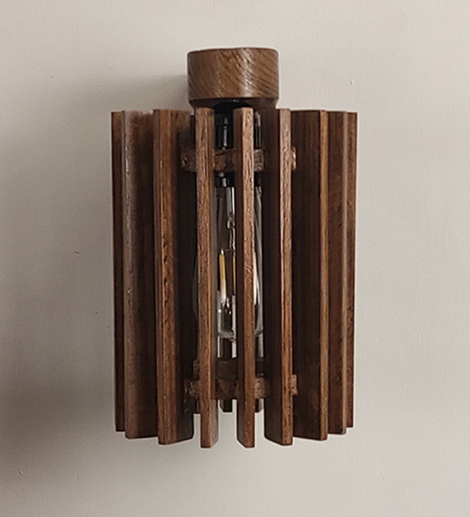 Ventus Brown Wooden Wall Light - ArtyCraftz.com