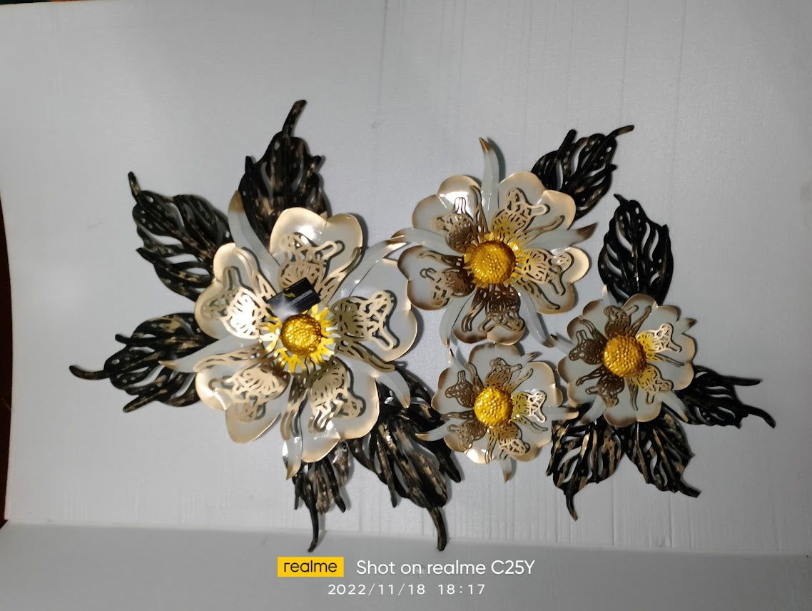 Flower Metal Wall Mural / Wall art - ArtyCraftz.com