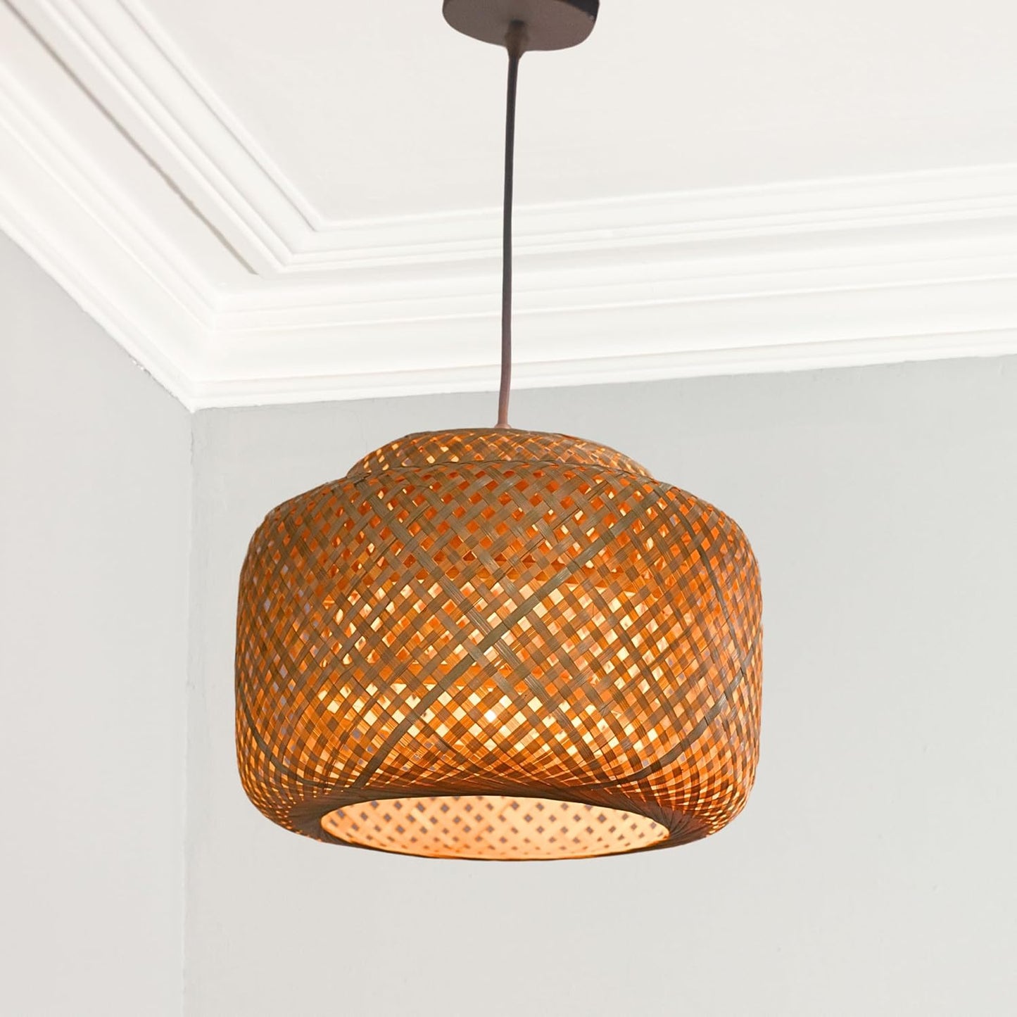 Woven Bamboo Round Pendant Light Shade-ArtyCraftz.com