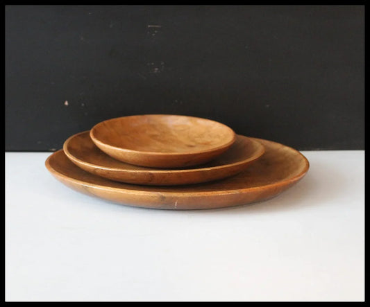 Acacia Wooden Plates set - ArtyCraftz