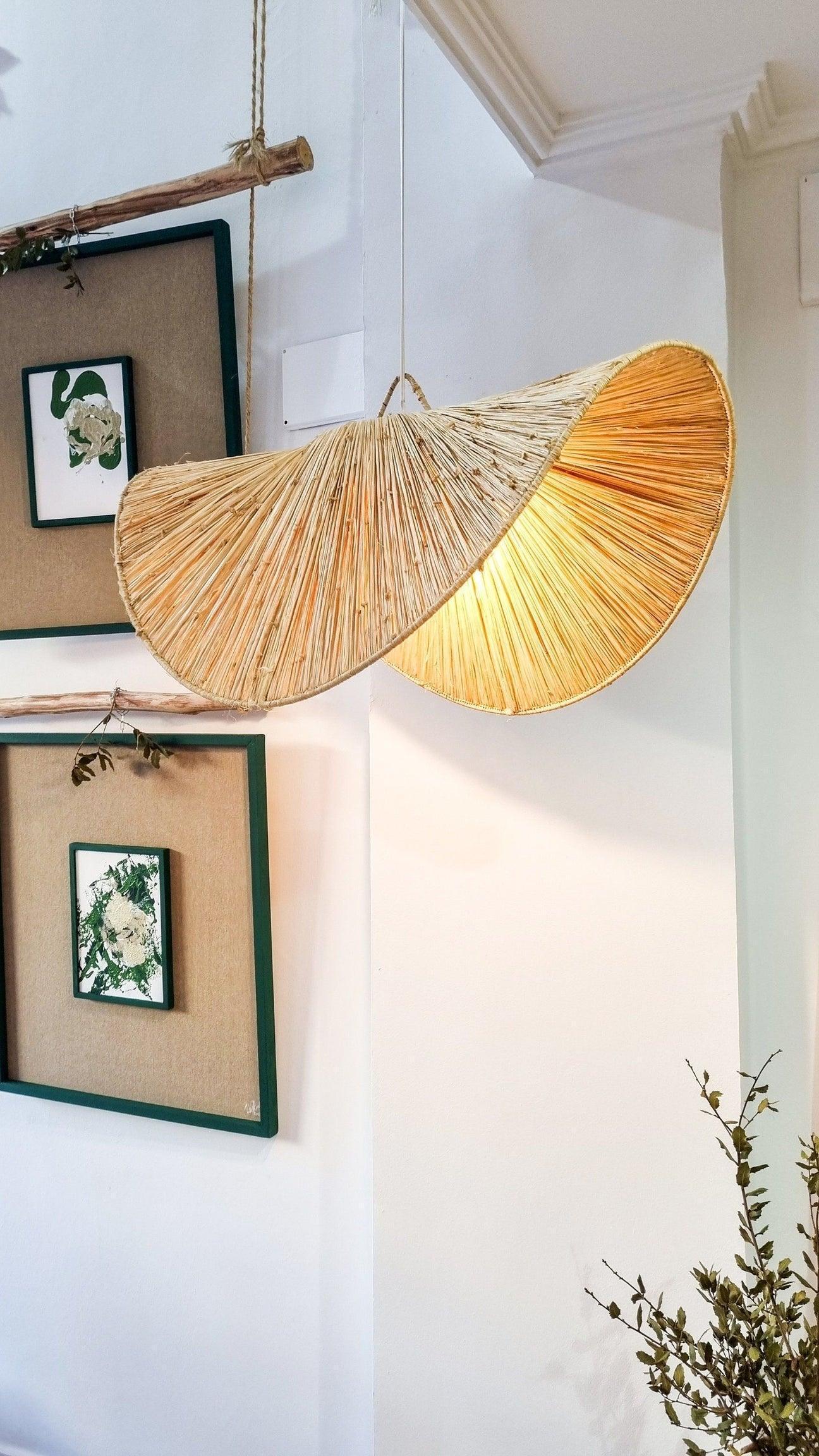 Luxurious Grass Wave Hanging Lampshade, Rattan Pendant Light For Office & Home