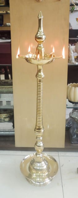 Brass Fancy Kerala Lamp – Traditional Nilavilakku for Home & Pooja