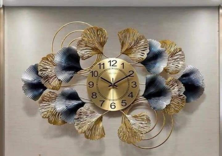 Golden Color Large Flower Metal Wall Clock - ArtyCraftz