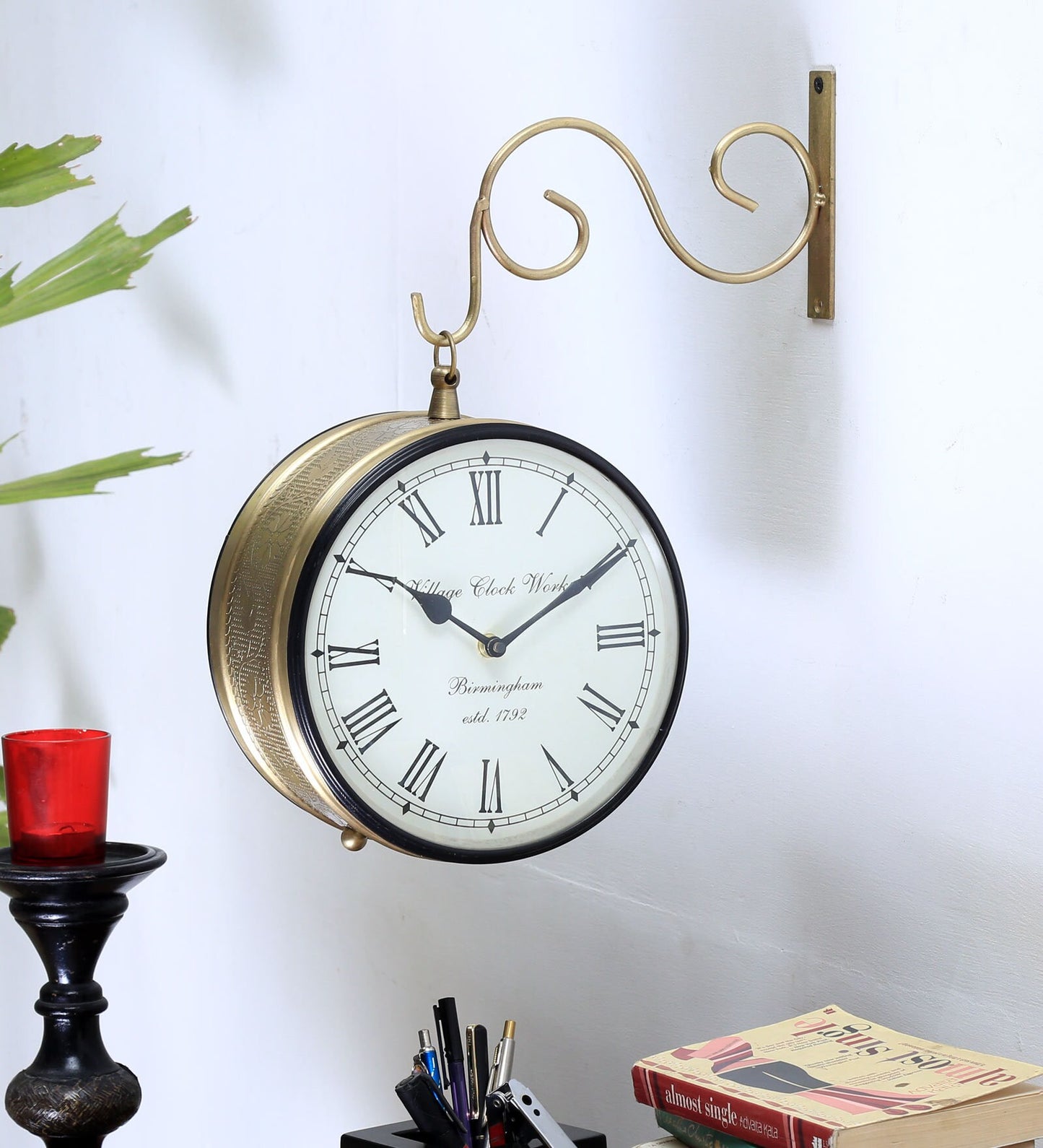 Arrowhead Gold Brass Analog Railway Clock