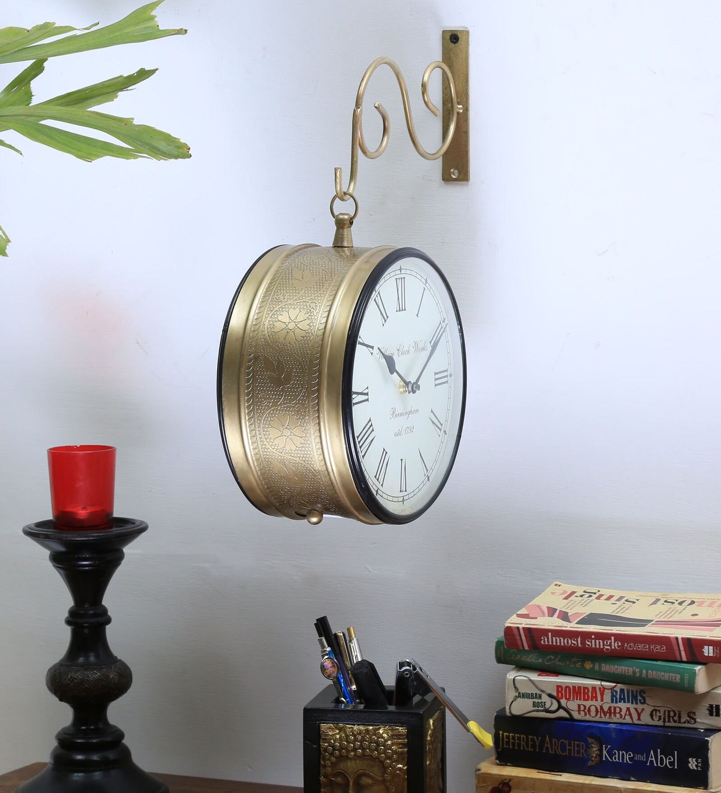 Arrowhead Gold Brass Analog Railway Clock