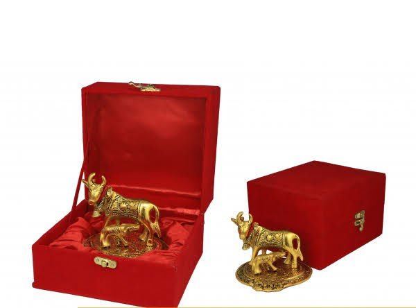 Handcrafted Metal Cow for Gifting - ArtyCraftz