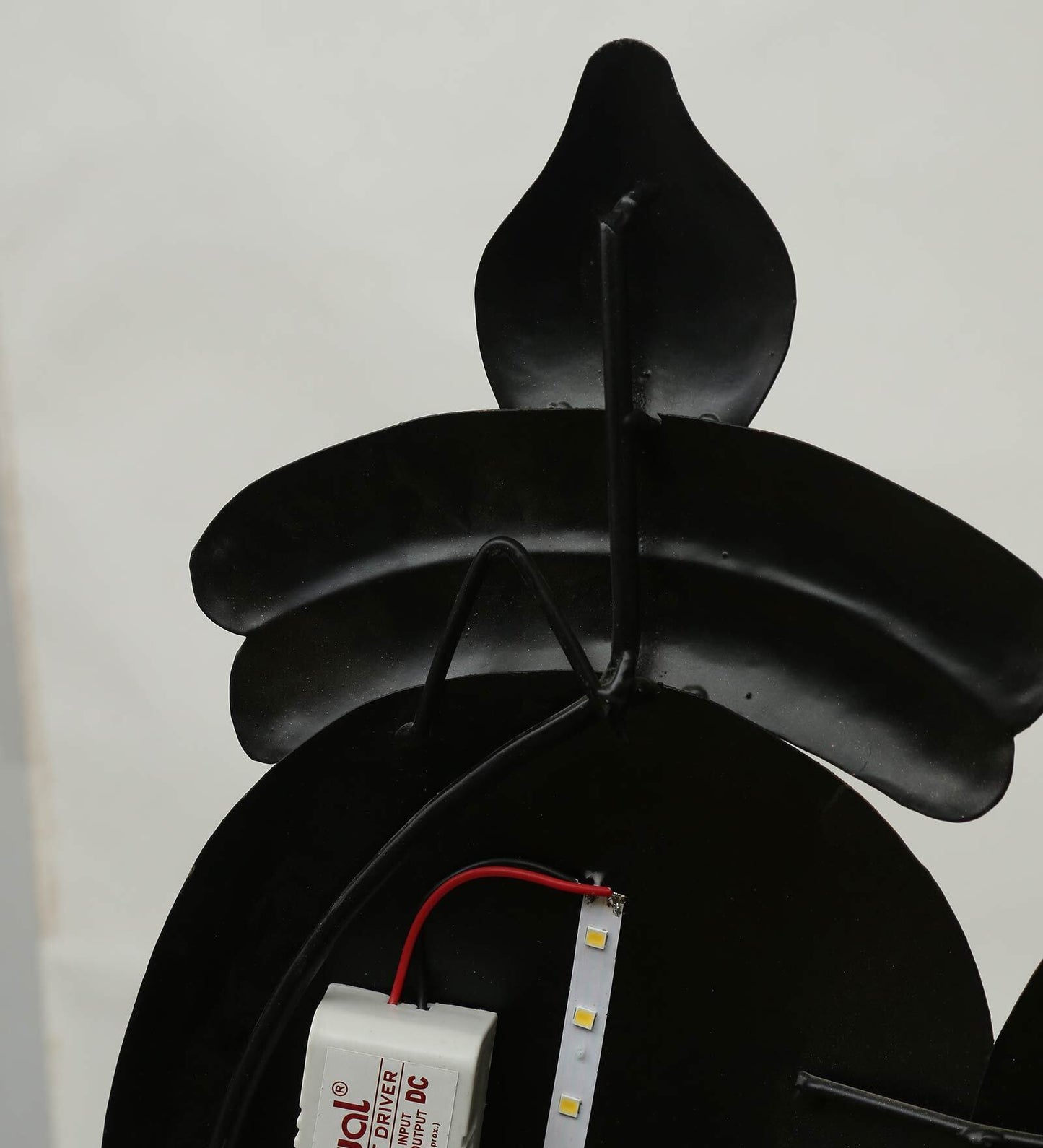 Divine Ganesha Metal Wall Art with Floral Design-ArtyCraftz.com