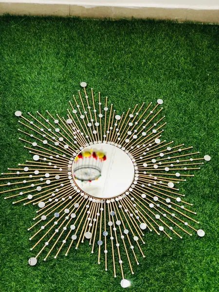 Metal Star and Crystal Wall Mirror - ArtyCraftz