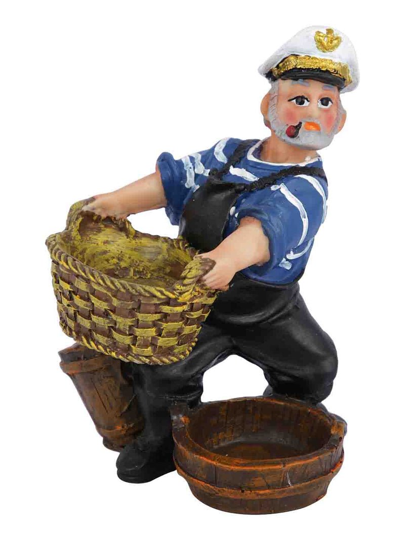 Resin Sailor Captain showpiece - ArtyCraftz