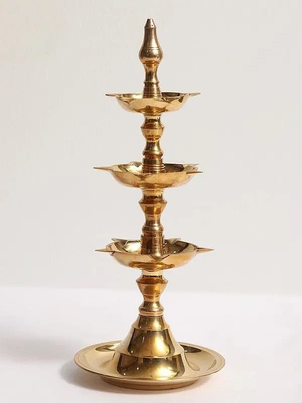 Traditional Kumbakonam Three Layer Oil Lamp - ArtyCraftz