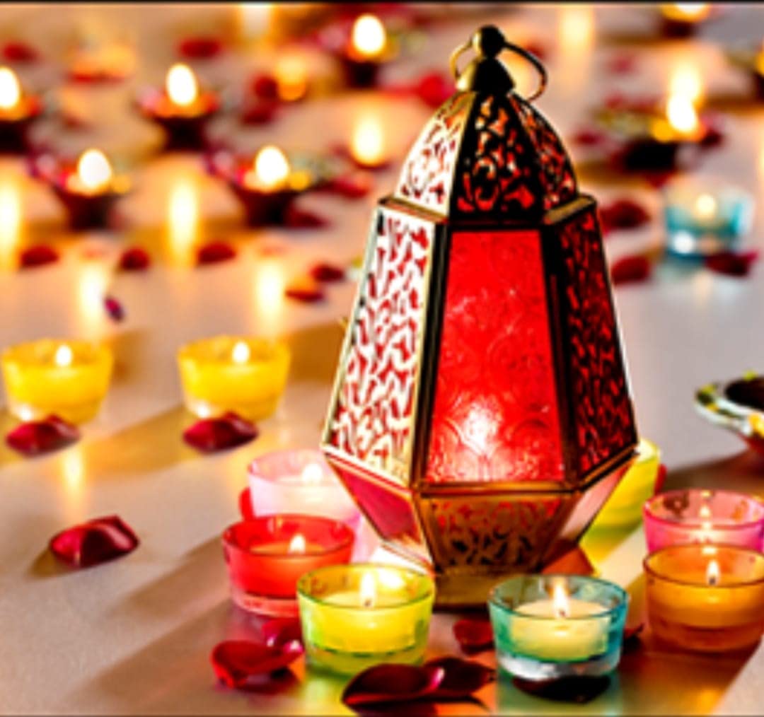 Urban Antique Design T Light Metal Candle Holder - ArtyCraftz