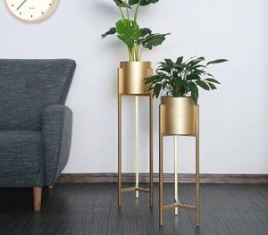 Gold Metal Planter size: 8 x 8 inches and Stand size: 18 x 9 inches with stand
