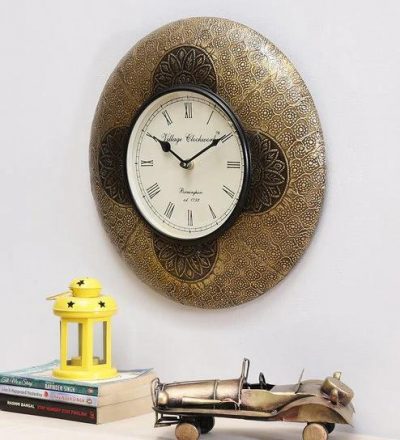 Wooden Round Clock with Flower design