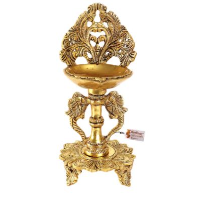 Bhunes Engraved Twin Parrot Brass Lamp