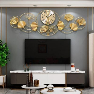 Metal Wall clock with Golden Ginko Leaf