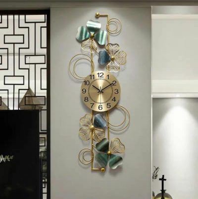 Metal Wall clock with Green and Blue Four Leaf