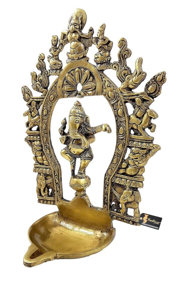Dancing Ganesha Design Diya with Prabhavali